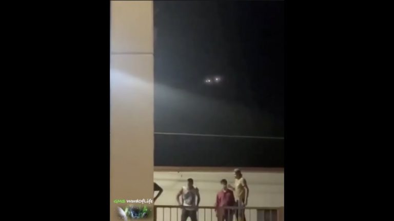 Increasing UFO (Chariot) Sightings Scaring People Around The World | 2 Kings 6:17